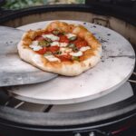 kamado-joe-pizzasteen